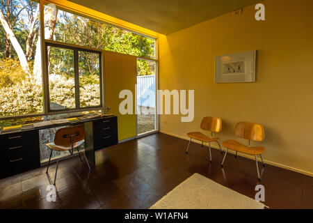 Rose Seidler House ist eine denkmalgeschützte ehemalige Residenz und jetzt House Museum in Wahroonga, Sydney, NSW, Australien von Harry Seidler. Stockfoto