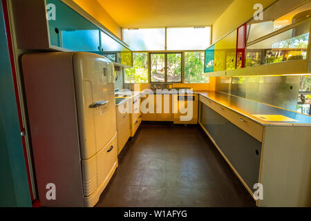 Rose Seidler House ist eine denkmalgeschützte ehemalige Residenz und jetzt House Museum in Wahroonga, Sydney, NSW, Australien von Harry Seidler. Stockfoto