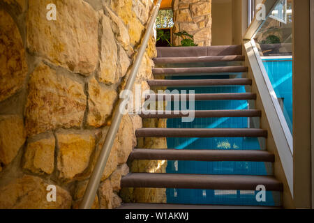 Rose Seidler House ist eine denkmalgeschützte ehemalige Residenz und jetzt House Museum in Wahroonga, Sydney, NSW, Australien von Harry Seidler. Stockfoto