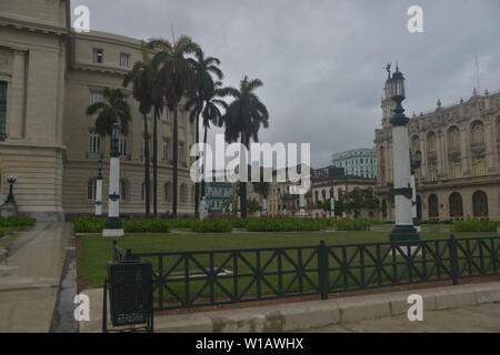 Alltägliche Straßenszenen und Cruise Port in Havanna, Kuba 2018 Stockfoto