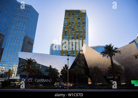 Die Kristalle, AKA Kristalle an CityCenter und Kristalle Retail District, Dolce&Gabbana, Fendi, etc., Las Vegas Blvd, den Strip in Las Vegas, Nevada, USA Stockfoto