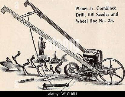 Archiv Bild von Seite 65 der beschreibenden Katalog der hochwertigen. Beschreibender Katalog der hochwertigen Samen Obst Bäume aus Baumschulen und Blumen. descriptivecatal 1900 Otto Jahr: 1900 60 beschreibende Liste OP PLANET, JR. Garten Werkzeuge. Der PLANET JR. Garten Werkzeuge. Raum wird nicht illustrieren und beschreiben alle Tools, mit denen Sie die "Planet Jr.' zulassen, sondern wir gerne ein reich illustrierter Katalog für alle, die es wünschen senden. Und wir liefern prompt nichts bestellt. "Planet Jr. "Güter sind Standard Maschinen und die Besten auf dem Markt. Sie können auf das Erhalten einer unteren Preis von uns auf den "Pl verlassen Stockfoto