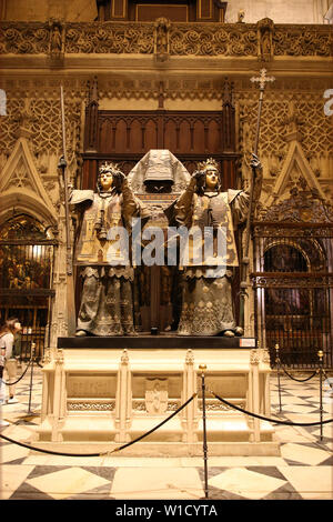 Grab von Christopher Columbus, 1891. Bildhauer: Arturo Melida. Kathedrale von Sevilla. Spanien. Stockfoto