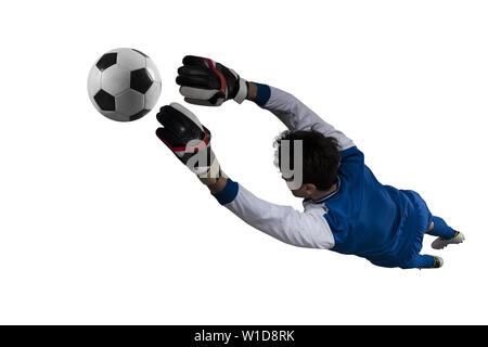 Torhüter den Ball fängt im Stadion während eines Fußballspiels. Auf weissem Hintergrund Stockfoto