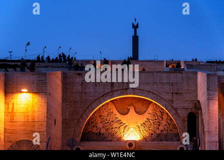 Die Kaskade ist ein riesiges Treppenhaus in Eriwan, Armenien. Stockfoto