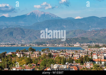 Sommer Landschaft von Fethiye Stadt in der Türkei Stockfoto