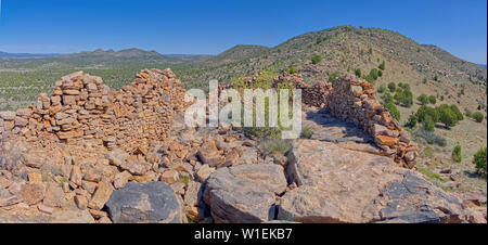 Antike Ruinen auf Sullivan Butte in Chino Valley, Arizona, Vereinigte Staaten von Amerika, Nordamerika Stockfoto