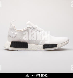 Adidas nmd white panda best sale