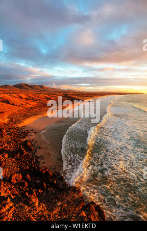 El Cotillo Küstenlandschaft bei Sonnenuntergang, Fuerteventura, Kanarische Inseln, Spanien, Atlantik, Europa Stockfoto