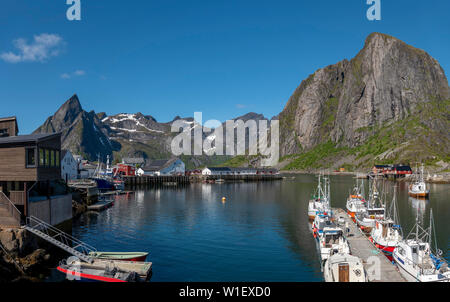 Hafen, Hamnoy Lofoten Inseln, Norwegen. Stockfoto