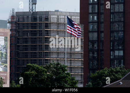 US-Botschaft Gärten bau Nine Elms Regeneration im Süden Londons. Juni 26, 2019 Stockfoto