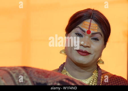 Hijra community Mitglied, für redaktionelle nur verwenden, Allahabad Kumbh Mela, der weltweit größte religiöse Versammlung, Uttar Pradesh, Indien Stockfoto