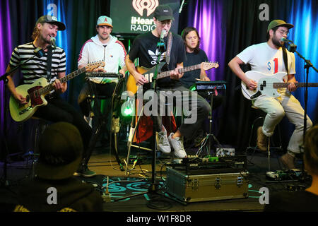 BALA CYNWYD, PA - 1. JULI: Hembree besuchen Radio 104.5 Performance Studio Bala Cynwyd, Pa 1. Juli 2019 Credit: Star Shooter / MediaPunch Stockfoto