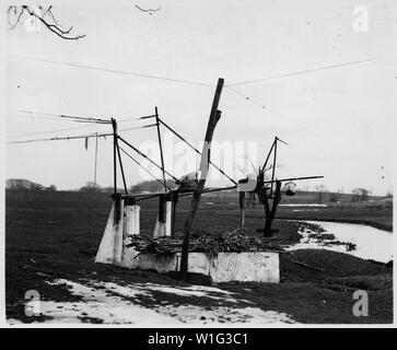 Lancaster County, Pennsylvania. Dieses besondere Wasser Rad versorgt die betreibt sieben Pum. . .; Umfang und Inhalt: Die Bildunterschrift lautet wie folgt: Lancaster County, Pennsylvania. Dieses besondere Wasser Rad versorgt die Sieben Pumpen auf sieben separaten farm Orte, von denen einige mehrere Hundert Meter vom Rad sind. Stockfoto