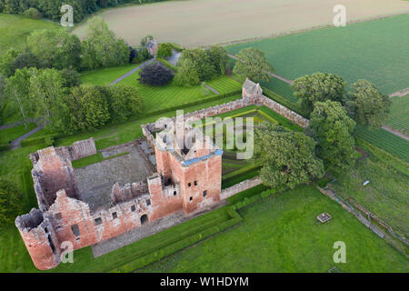 Luftaufnahme von Edzell Castle, Angus, Schottland. Stockfoto