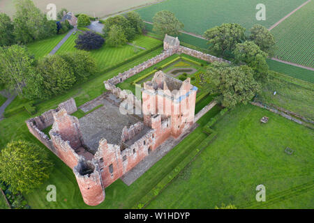 Luftaufnahme von Edzell Castle, Angus, Schottland. Stockfoto