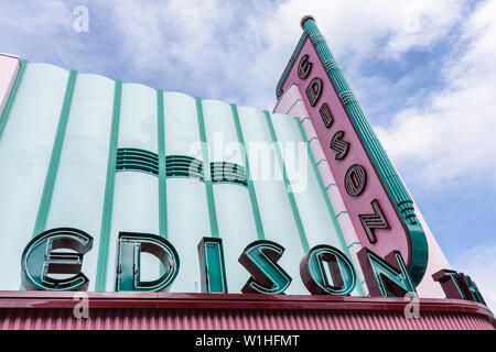 Fort Ft. Myers Florida, River District, Hendry Street, restauriert, renoviert, Edison Theater, 1920, Gebäude, Schild, Schilder, Festzelt, FL091018107 Stockfoto