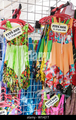 Mt. Mount Dora Florida, jährliche Handwerksmesse, besonderes Ereignis, Gemeinde, Straßenfest, Verkäufer Verkäufer, Stände Stand Händler Händler Markt Marke Stockfoto