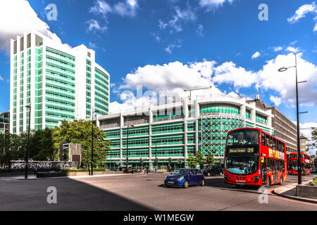 University College Notaufnahme Gebäude (UCH), Euston Road, London, England, UK. Stockfoto