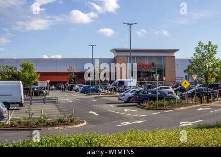 A B&Q Baumarkt in Liffey Valley, Dublin, Irland. Stockfoto