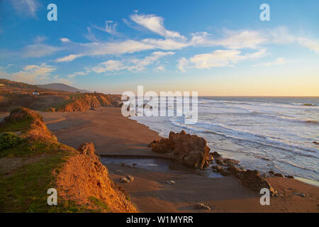 Pazifischer Ozean in der Nähe von Westport, Westport-Union Landing State Beach, Kalifornien, USA Stockfoto