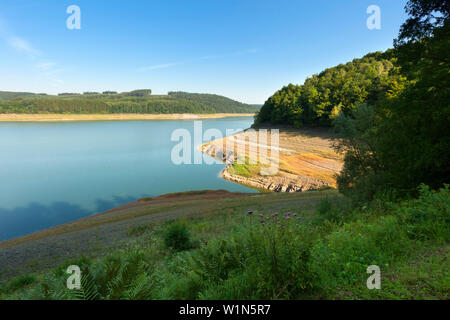 Biggesee, in der Nähe von Attendorn, Rothaargebirge, Sauerland, Nordrhein-Westfalen, Deutschland Stockfoto