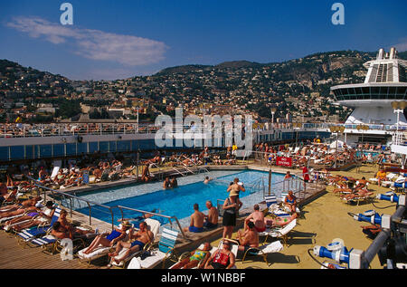 MS Sunbird Kreuzfahrt Schiff, Villefranche, Cote ´ Azur, Alpes Maritimes Provence, Frankreich Stockfoto