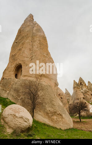 Blick auf den vulkanischen Felsen in Kappadokien. Goreme National Park. Der zentralen Türkei Stockfoto