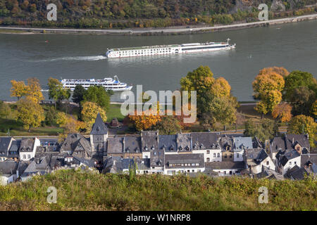 Blick von der Burg Burg Stahleck Bacharach am Rhein, Oberes Mittelrheintal, Rheinland-Pfalz, Deutschland, Europa Stockfoto