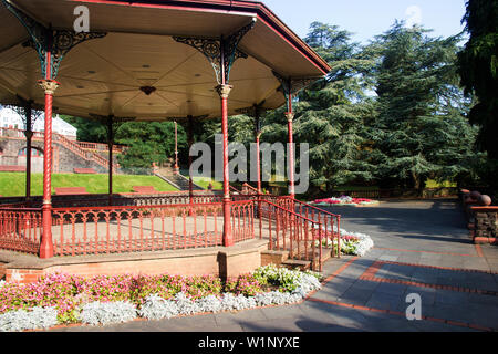 Der Belle Vue Park, Newport, South Wales, ist ein großer viktorianischer Park im Cadw/ICOMOS Register of Parks and Gardens of Special Historic Interest in Wales Stockfoto