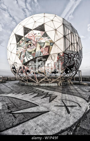 Teufelsberg, ehemaliger Monitoring System der US-Armee, verlassene Gebäude, Graffiti, Berlin, Deutschland Stockfoto