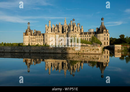 Schloss Chambord, Nordfassade, Weltkulturerbe der UNESCO, Chambord, Loire, Departement Loire et Cher, Region Centre, Frankreich Stockfoto