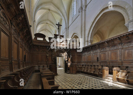 In der Kirche der ehemaligen Abtei von Pontigny, Ligny-le-Châtel, Departement Yonne, Burgund, Frankreich, Europa Stockfoto