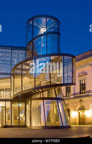 Berlin neue Erweiterungsbau des deutschen historischen Museums, I. M. Pei Architekten, modernen Glas und Stahlspirale Stockfoto