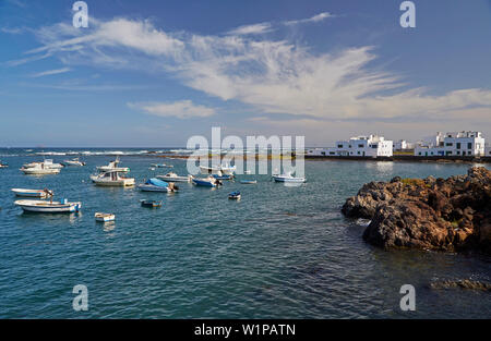Port bei Orzola, Lanzarote, Kanarische Inseln, Islas Canarias, Spanien, Europa Stockfoto