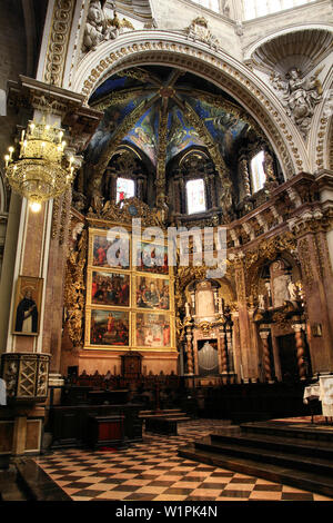 Valencia, Spanien - Innenraum der Kirche in der Kathedrale Stockfoto