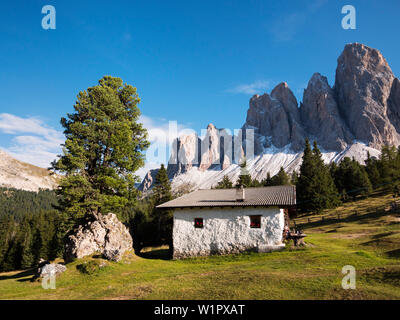 Geisler Berge, Blick von villnöß Tal, Dolomiten, Alpen, Südtirol, Italien, Europa Stockfoto