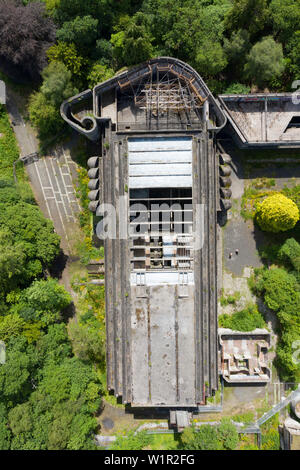 Erhöhten Blick auf die Ruine des ehemaligen St. Peter's Seminar in Cardross, Argyll und Bute, Schottland, Großbritannien. Besoldungsgruppe A aufgeführt, Architekt Gillespie Kidd & Stockfoto