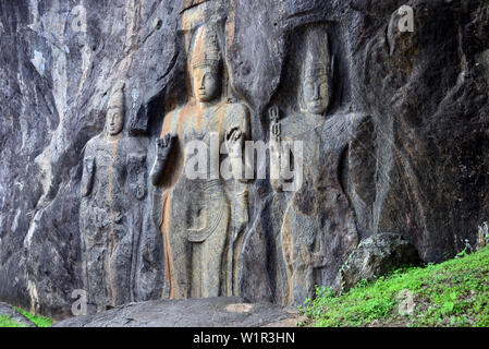 Statuen in der Nähe von Buduruvagala, südlichen Berge, Sri Lanka Stockfoto