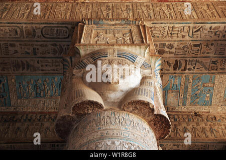 Antike Tempel Hathor in Dendera, Ägypten Stockfoto