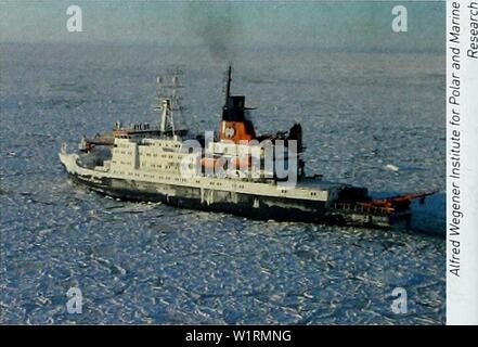 Archiv Bild von Seite 71 der Biodiversität in der Tiefsee und Ökosysteme. Biodiversität in der Tiefsee und Ökosysteme - ein Scoping Bericht über deren sozio-Wirtschaft, Management und Unternehmensführung. UNEP-WCMC Biodiversität Serie 28 deepseabiodivers 07 Vund Jahr: 2007 Der menschliche Einfluss in der Tiefsee: plastikmüll am unteren Rand des Var Canyon, Westliches Mittelmeer, 2 200 m Wassertiefe. Institutionen und-Tools, einschließlich der institutionellen Kapazität mit hoher Unsicherheit zu reagieren, hohe und langfristige Anfälligkeit, Irreversibilität und hohe Preise der globalen Umweltveränderungen; • Möglichkeiten der Umsetzung der precaut Stockfoto