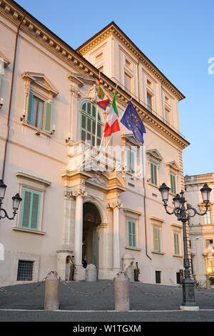 Palazzo del Quirinale, dem Sitz des Präsidenten der Italienischen Republik. Rom, Italien, Juni 2019 Stockfoto