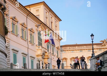 Palazzo del Quirinale, dem Sitz des Präsidenten der Italienischen Republik. Rom, Italien, Juni 2019 Stockfoto