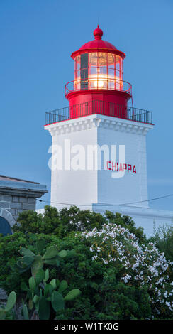 Leuchtturm von Punta Chiappa, Departement Corse du Sud, Korsika, Frankreich Stockfoto