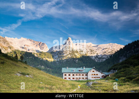 Kärlingerhaus, Hütte in Berchtesgaden, Nationalpark, Berchtesgadener Land, Bayern, Deutschland, Europa Stockfoto