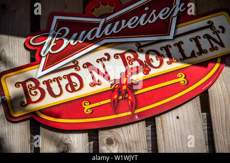 Abbeville, LA, USA - Jan 22, 2017: ein Budweiser Bud N kochendes Restaurant Stockfoto