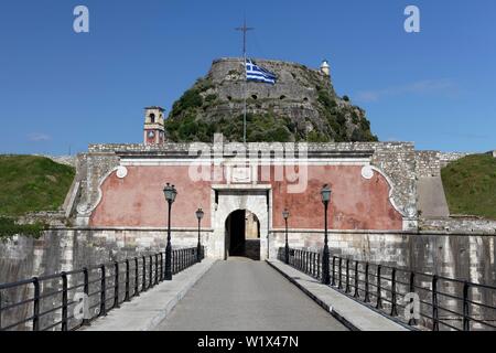 Alte venezianische Festung, Brücke und Tor, Korfu Stadt, Insel Korfu, Ionische Inseln, Griechenland Stockfoto