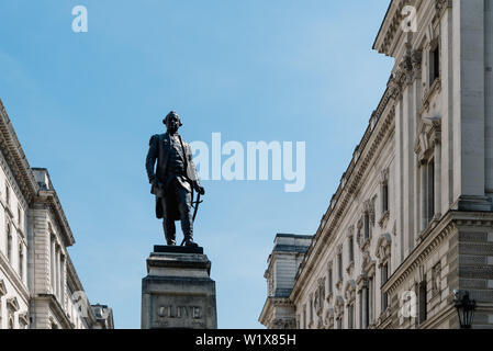 London, UK, 15. Mai 2019: Churchill War Rooms und Robert Clive Memorial Stockfoto