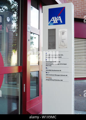 Hauptsitz der AXA Versicherung in Zürich-Oerlikon Stockfoto