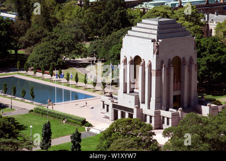 Sydney Australien, Luftaufnahme ANZAC Memorial und Erinnerung pool Stockfoto